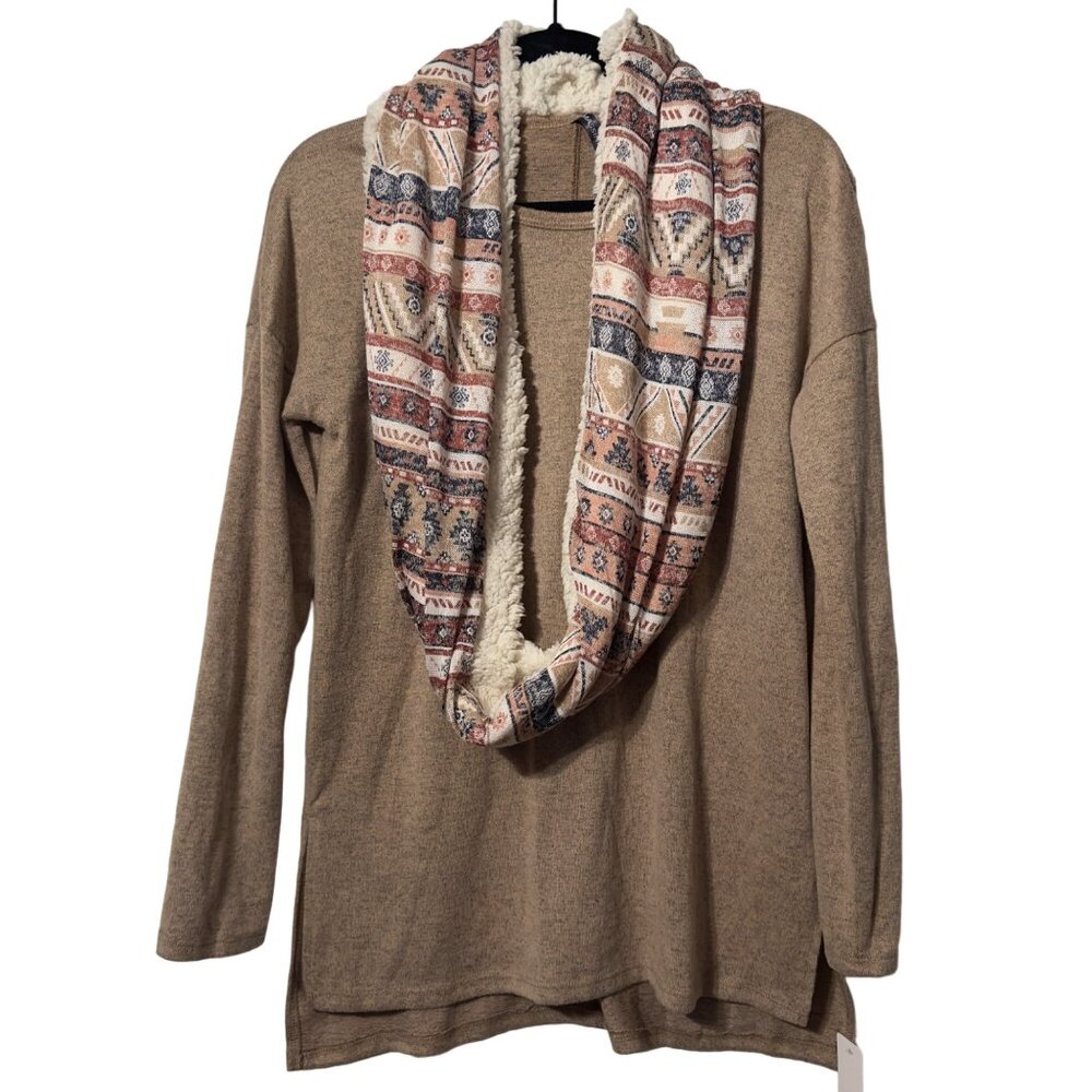 MASSINI Long Sleeve Beige Knit Top With Separate Aztec Pattern Scarf Size Small